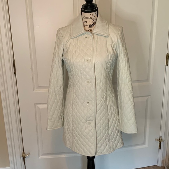 Neiman Marcus Jackets & Blazers - Neiman Marcus, lambskin quilted leather jacket/coat, off-white. Size S